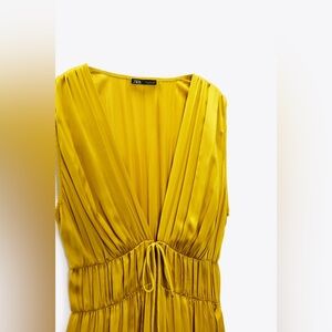 Zara | plunging neck jumpsuit | silk-like, pleated | size x small